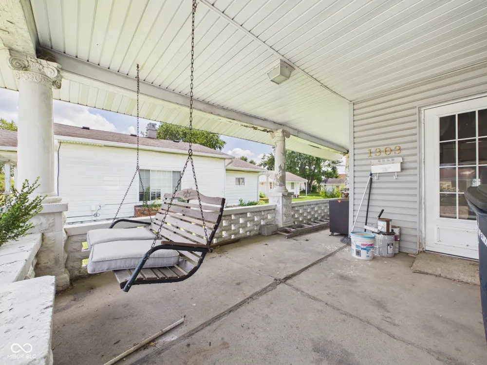 1303 S F STREET Elwood, IN 46036