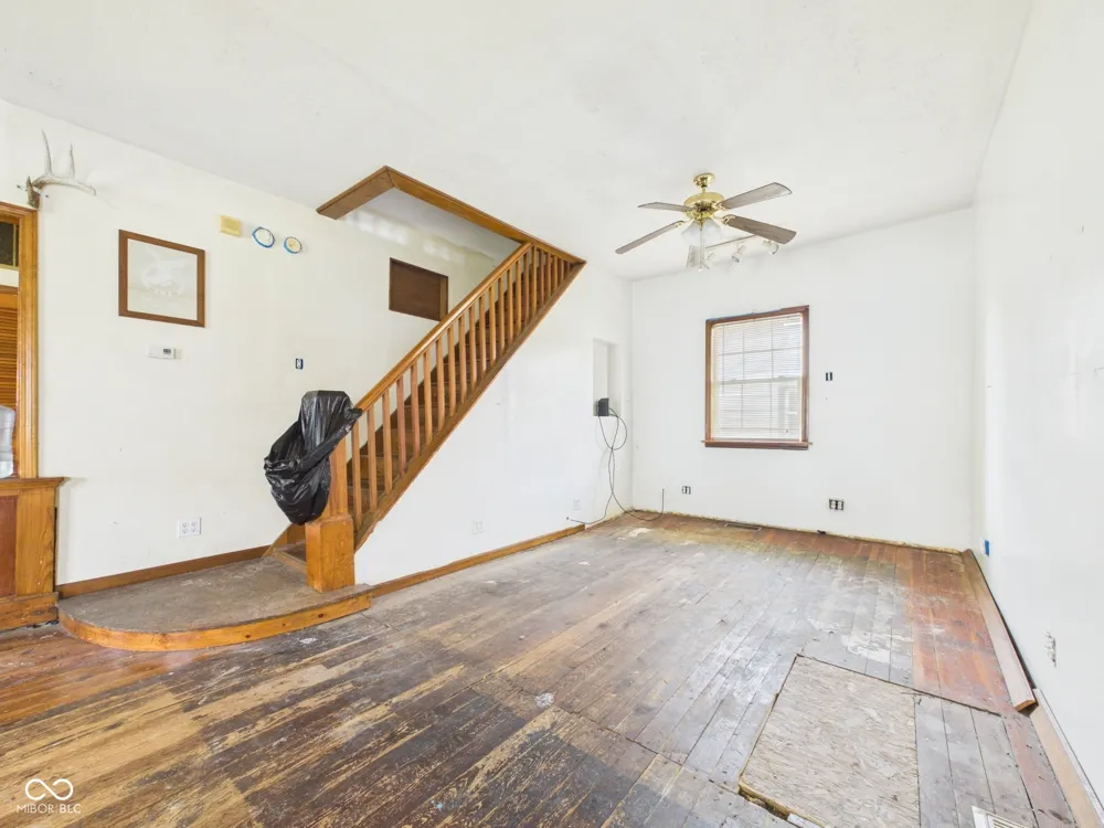 1303 S F STREET Elwood, IN 46036