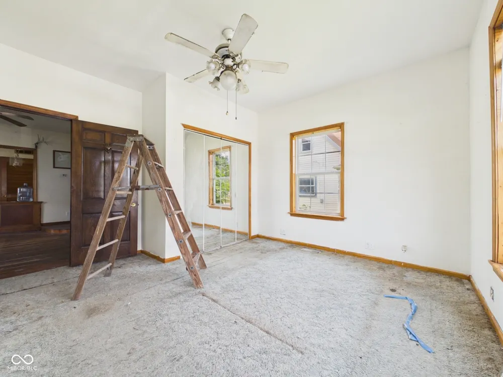 1303 S F STREET Elwood, IN 46036