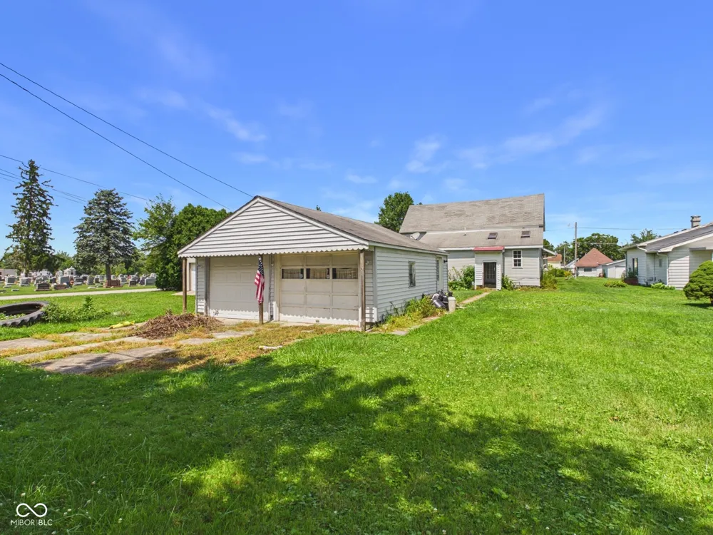 1303 S F STREET Elwood, IN 46036