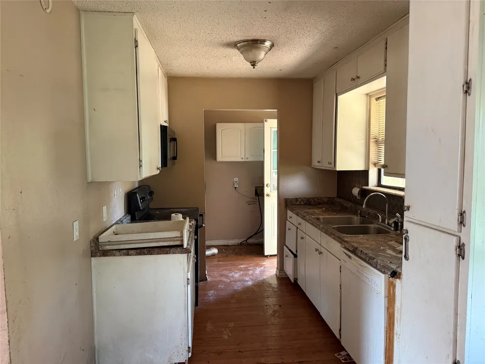357 Timberline Drive Whitney, TX 76692