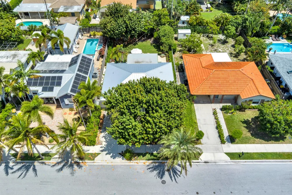 170 Wellesley Drive 