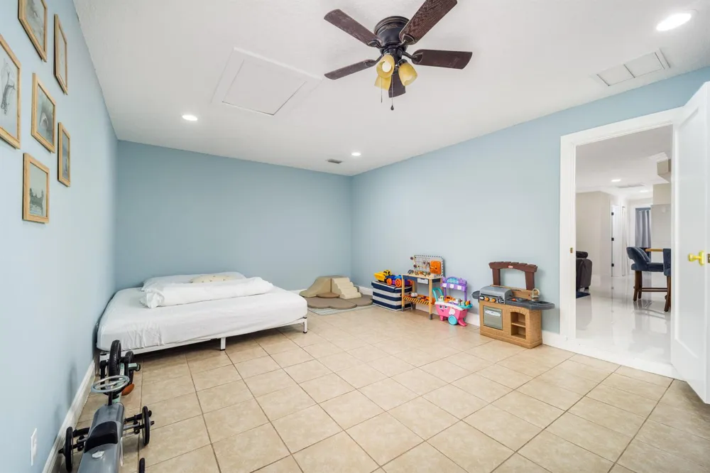 2184 SE Washington Street Stuart, FL 34997