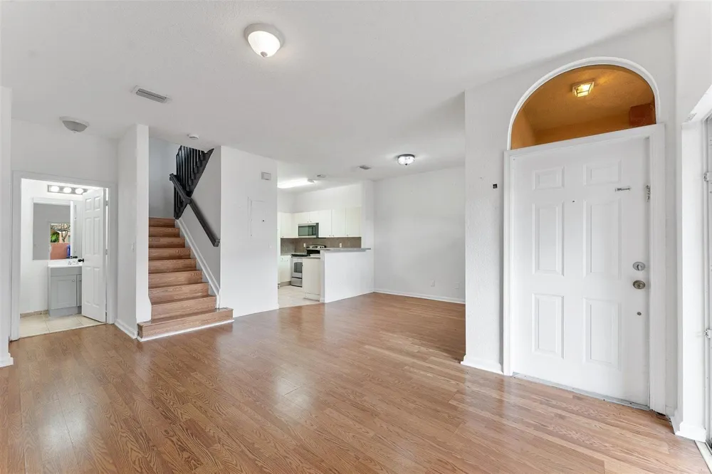 1407 S SANTA CATALINA CIRCLE North Lauderdale, FL 33068