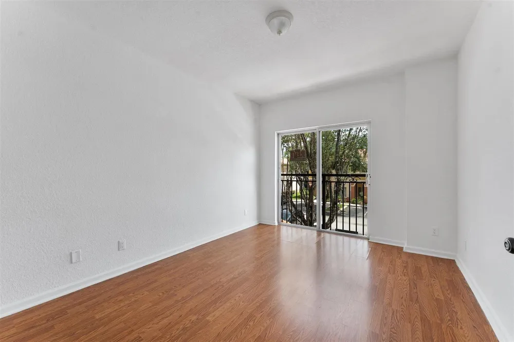 1407 S SANTA CATALINA CIRCLE North Lauderdale, FL 33068