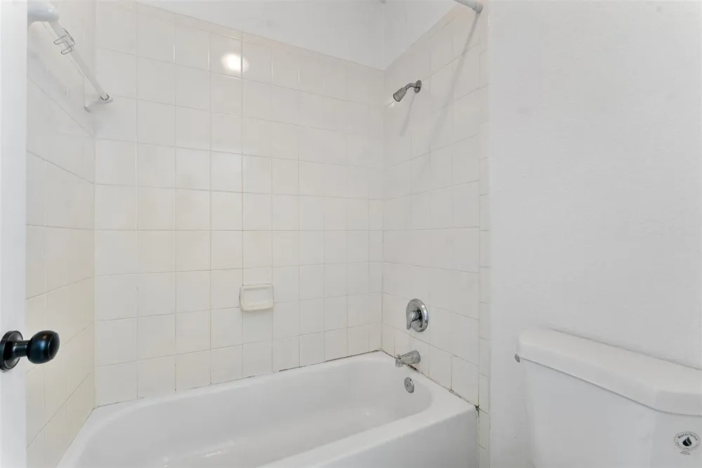 1407 S SANTA CATALINA CIRCLE North Lauderdale, FL 33068