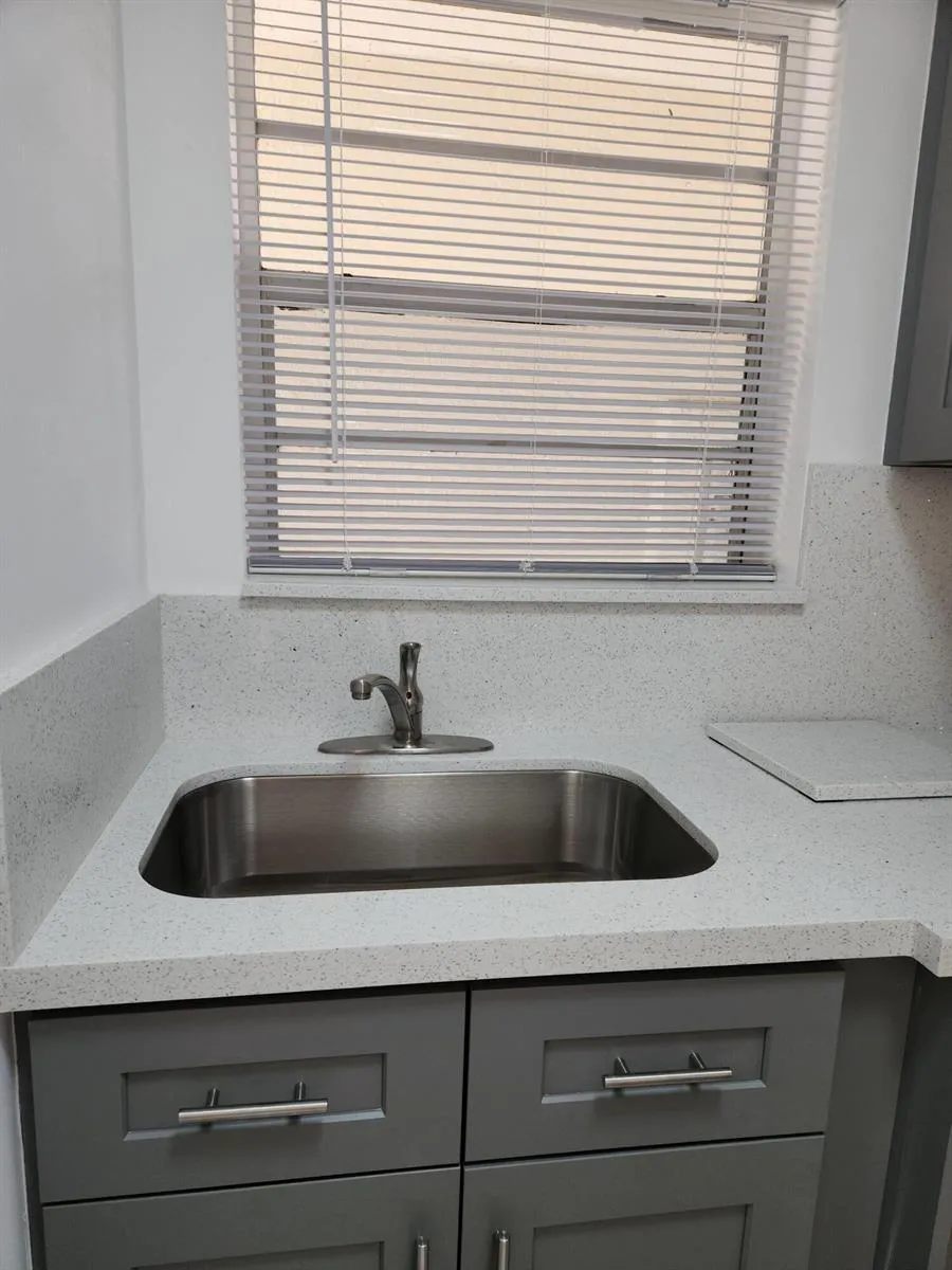 2466 Lincoln Street #3 Hollywood, FL 33020