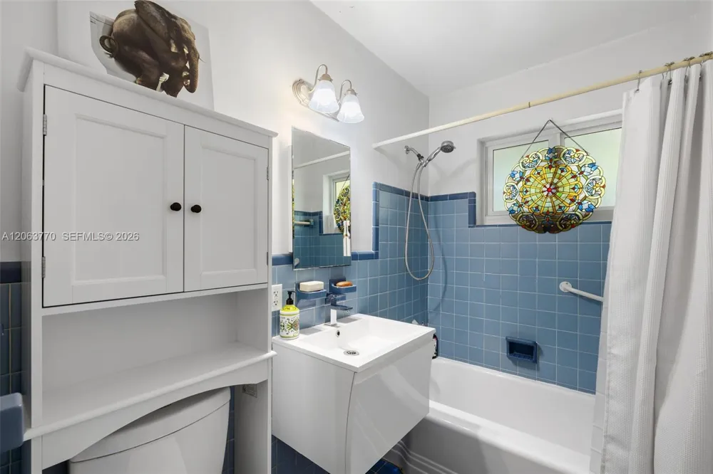 14 NW 109th St Miami Shores, FL 33168