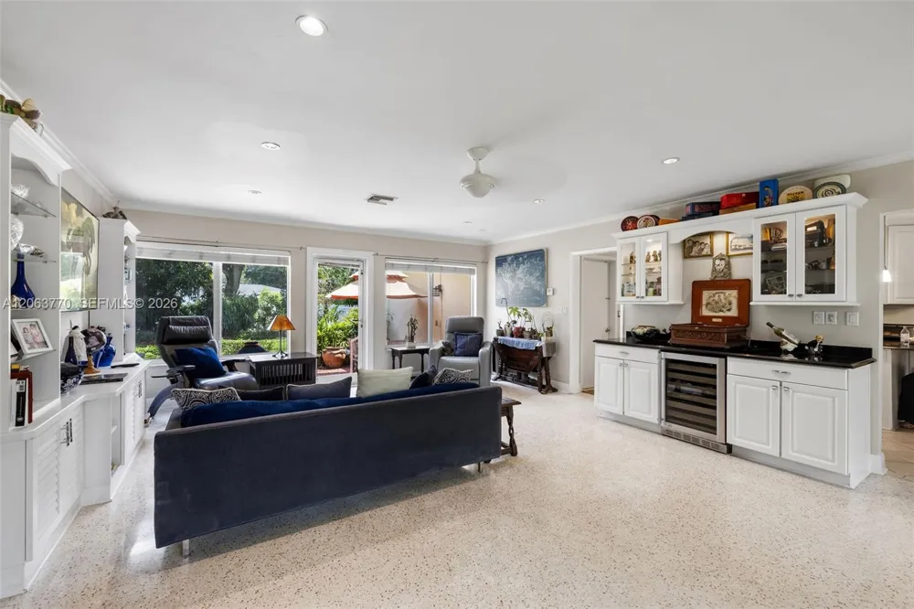 14 NW 109th St Miami Shores, FL 33168