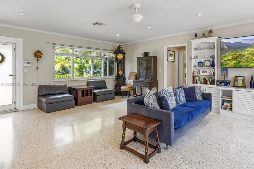 14 NW 109th St Miami Shores, FL 33168
