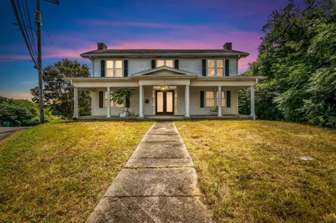 119 Belfast St