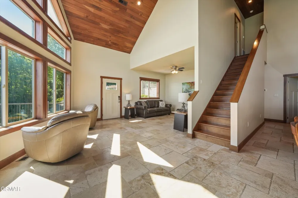 430 Sugar Cove Way Newport, TN 37821