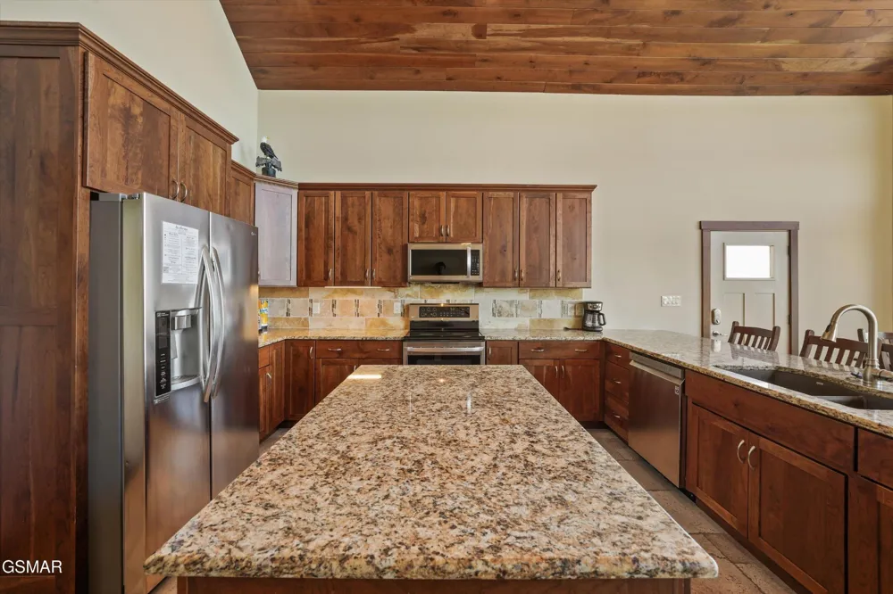 430 Sugar Cove Way Newport, TN 37821
