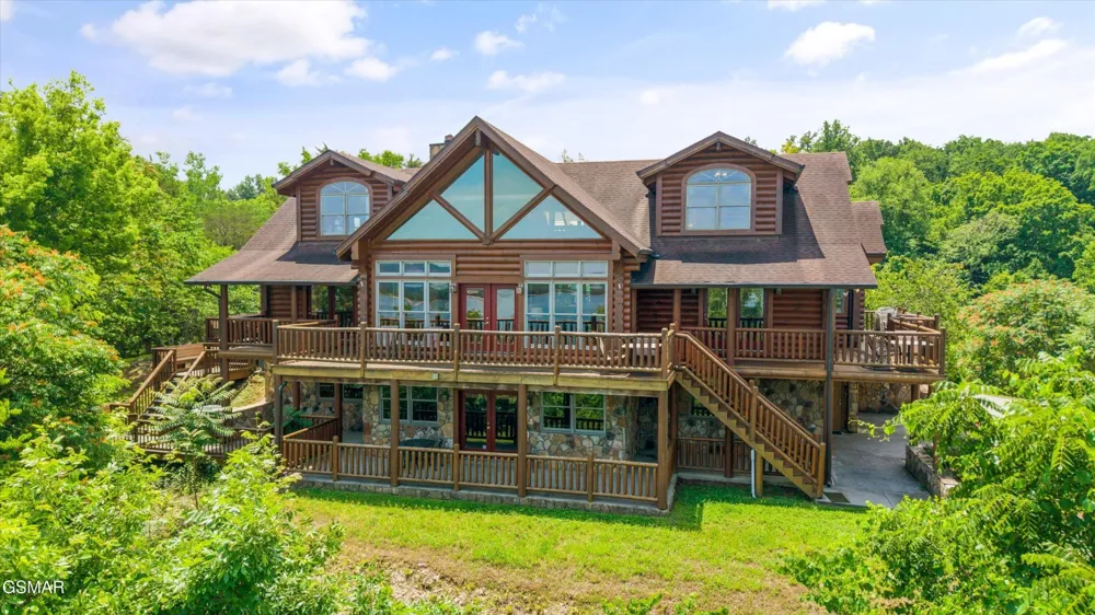 430 Sugar Cove Way Newport, TN 37821