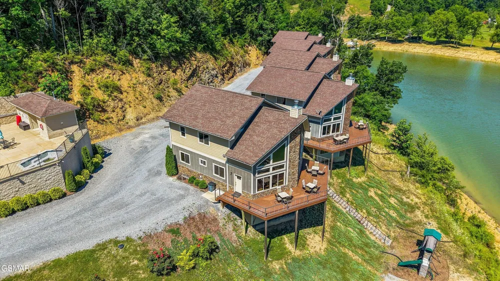 430 Sugar Cove Way Newport, TN 37821