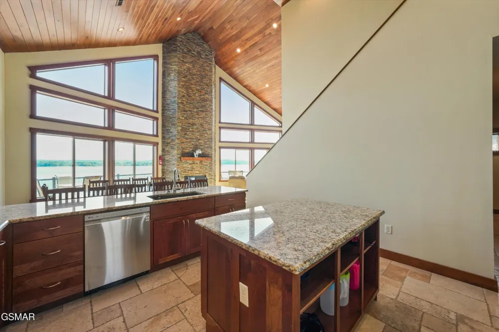 430 Sugar Cove Way Newport, TN 37821