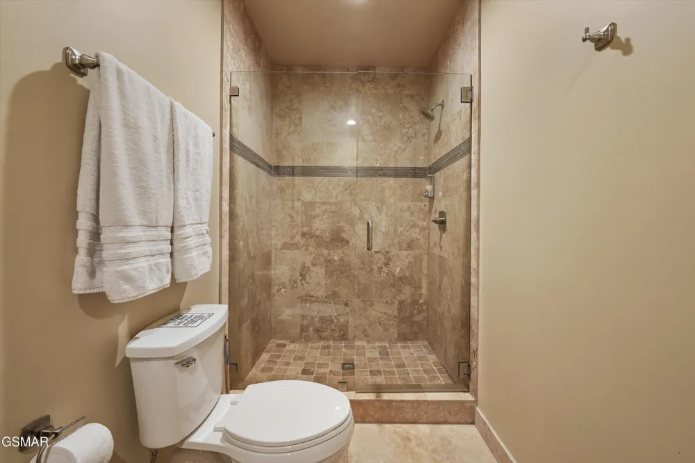 430 Sugar Cove Way Newport, TN 37821