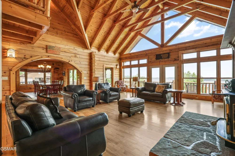 430 Sugar Cove Way Newport, TN 37821