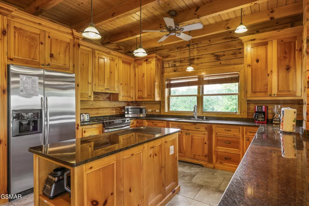 430 Sugar Cove Way Newport, TN 37821