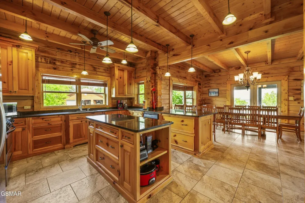 430 Sugar Cove Way Newport, TN 37821