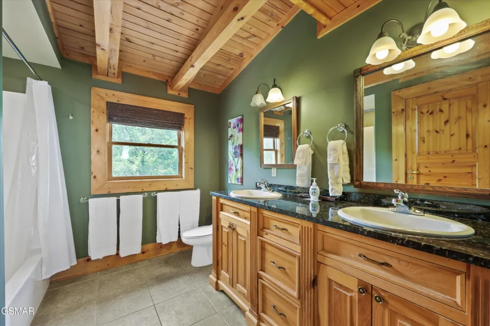 430 Sugar Cove Way Newport, TN 37821