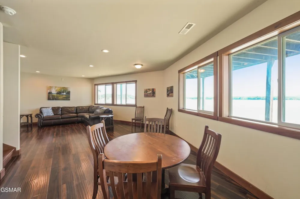 430 Sugar Cove Way Newport, TN 37821