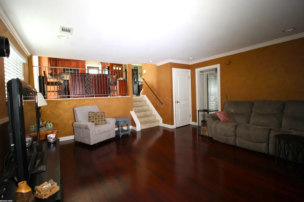 17164 Anita Street Fraser City, MI 48026