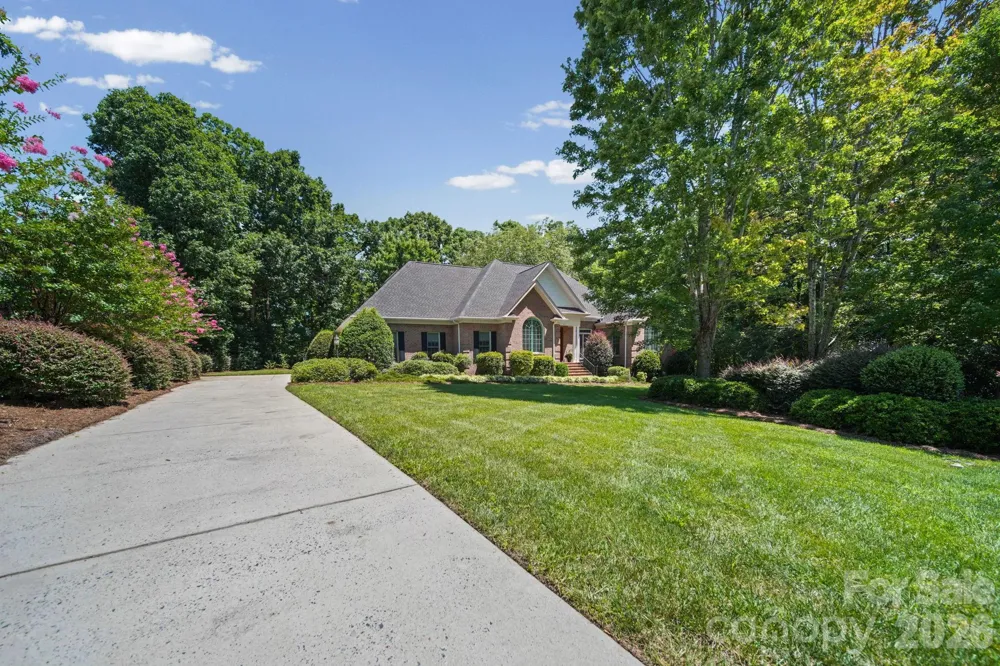 417 Crooked Oak Drive Oakboro, NC 28129