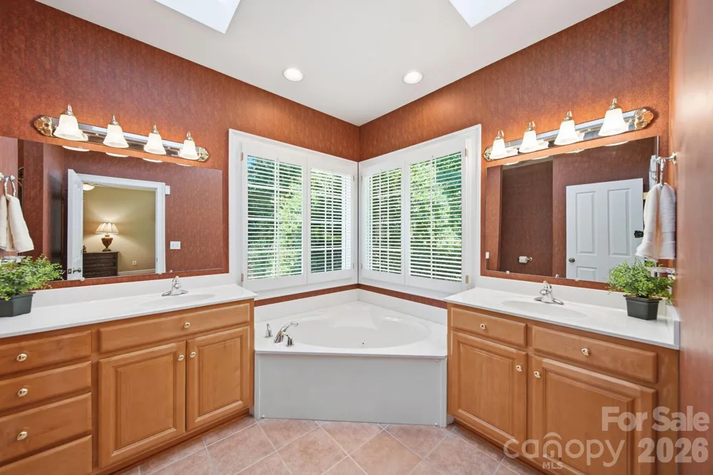 417 Crooked Oak Drive Oakboro, NC 28129
