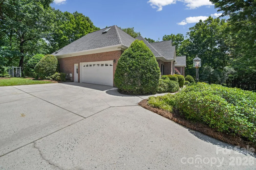 417 Crooked Oak Drive Oakboro, NC 28129