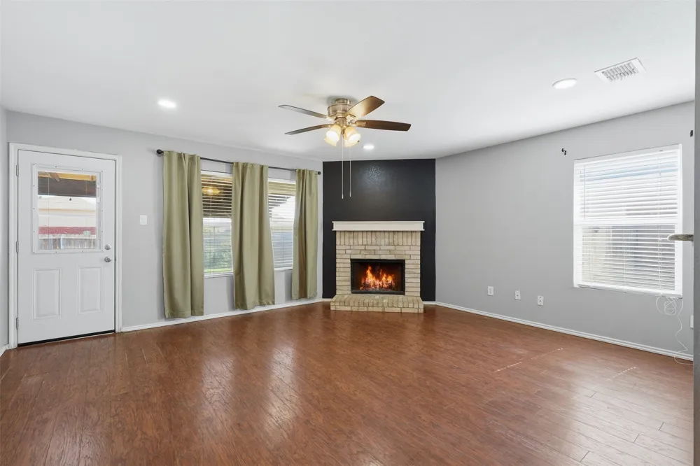 972 Mosaic Drive Fort Worth, TX 76179