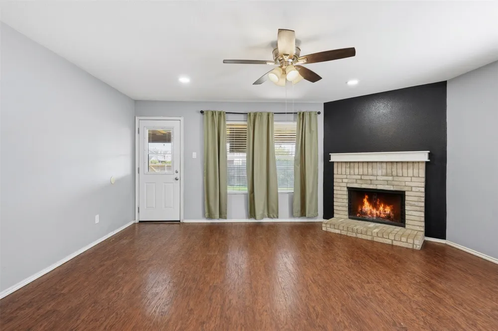 972 Mosaic Drive Fort Worth, TX 76179