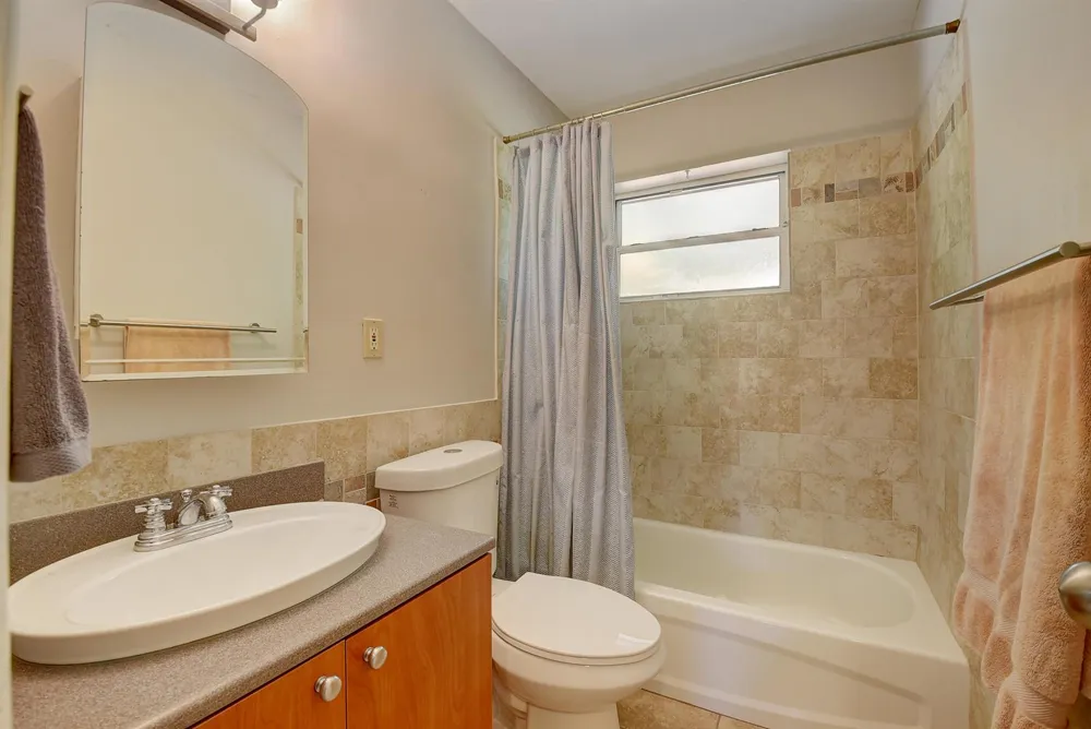 334 NE 28th Road Boca Raton, FL 33431