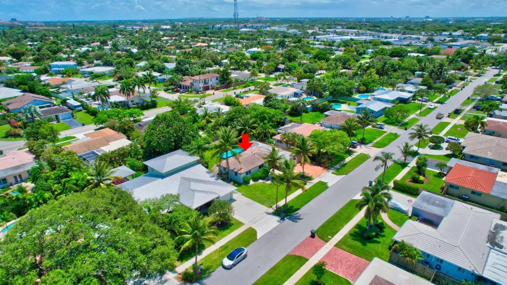 334 NE 28th Road Boca Raton, FL 33431
