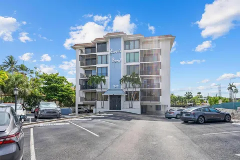 1839 Middle River Drive #501