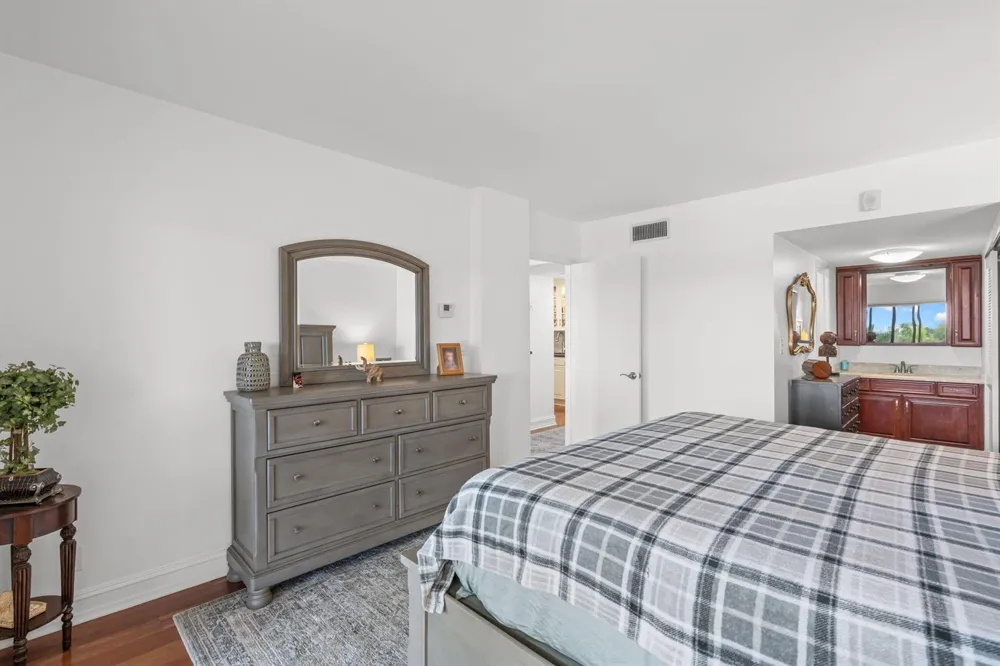 1839 Middle River Drive #501 Fort Lauderdale, FL 33305