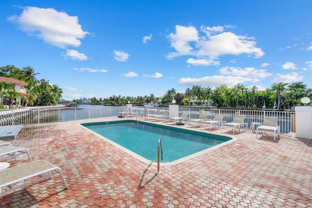 1839 Middle River Drive #501 Fort Lauderdale, FL 33305