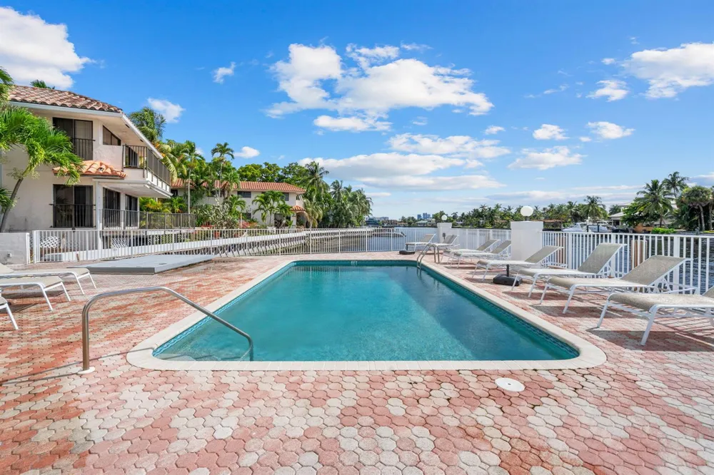 1839 Middle River Drive #501 Fort Lauderdale, FL 33305