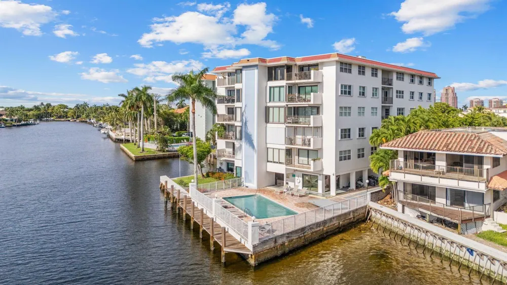 1839 Middle River Drive #501 Fort Lauderdale, FL 33305
