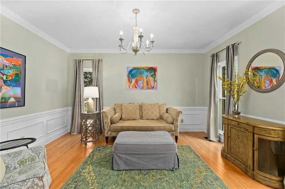 3210 Peninsula Drive Jamestown, NC 27282