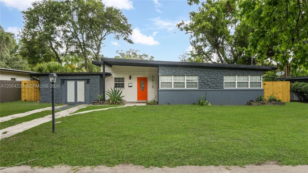 2615 Hargill Dr Orlando, FL 32806