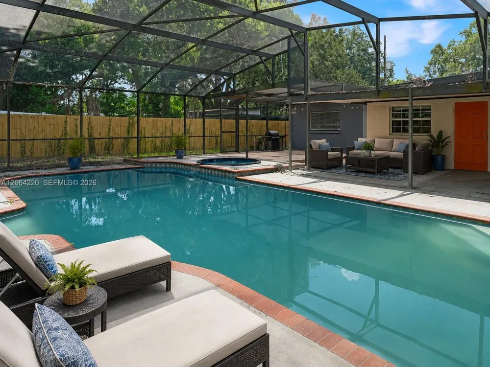 2615 Hargill Dr Orlando, FL 32806