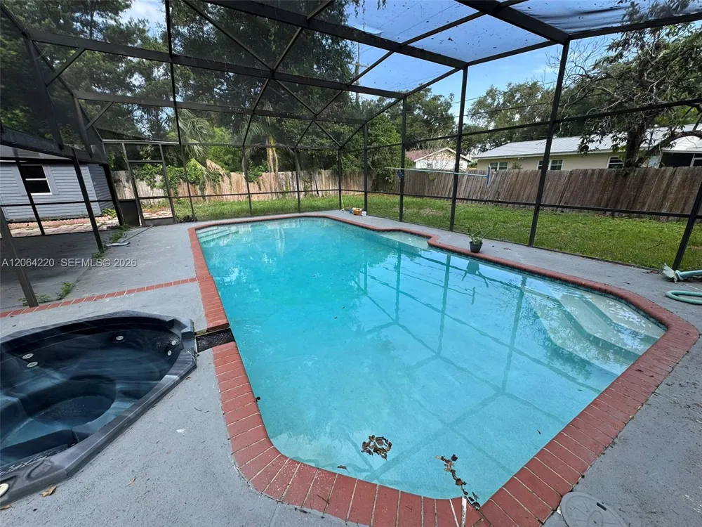 2615 Hargill Dr Orlando, FL 32806