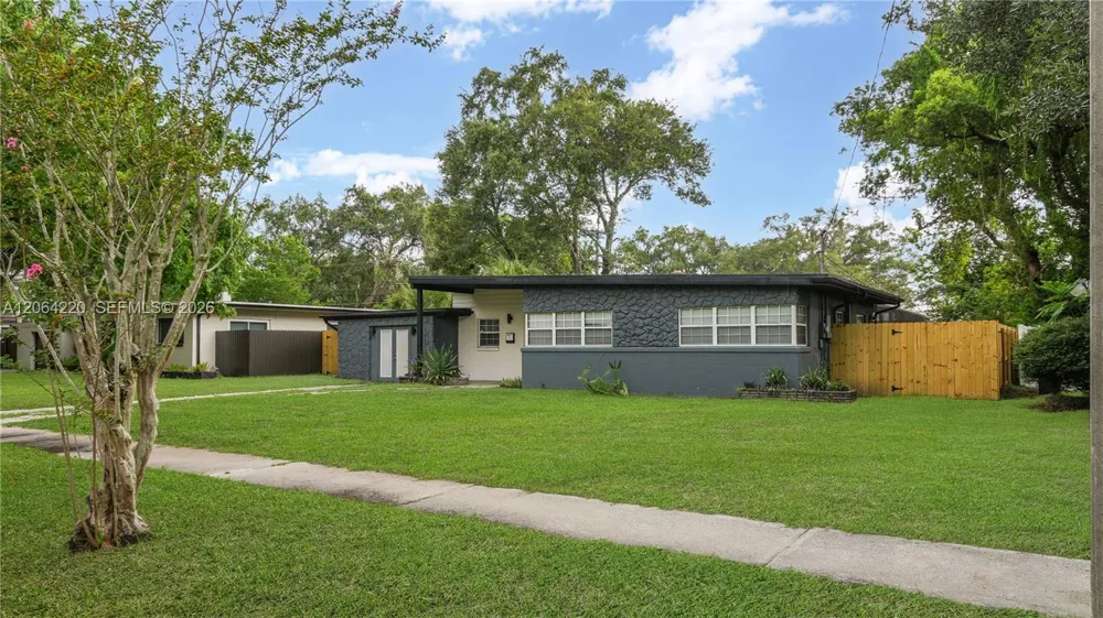 2615 Hargill Dr Orlando, FL 32806