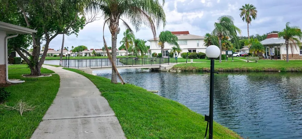 4318 TAHITIAN GARDENS CIRCLE #F Holiday, FL 34691