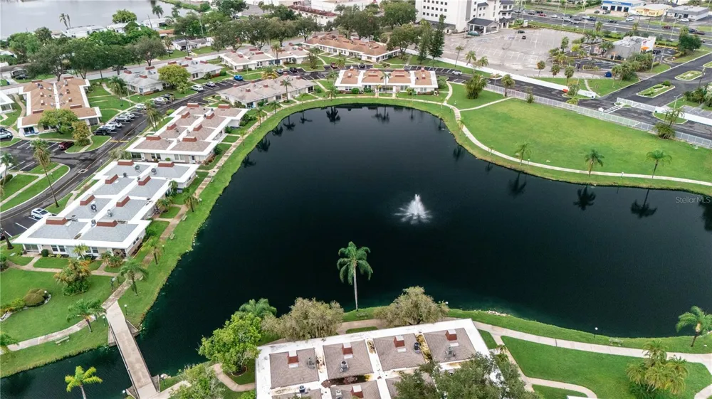 4318 TAHITIAN GARDENS CIRCLE #F Holiday, FL 34691