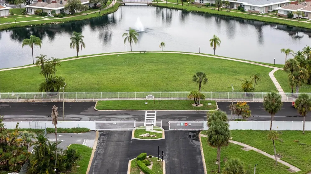 4318 TAHITIAN GARDENS CIRCLE #F Holiday, FL 34691