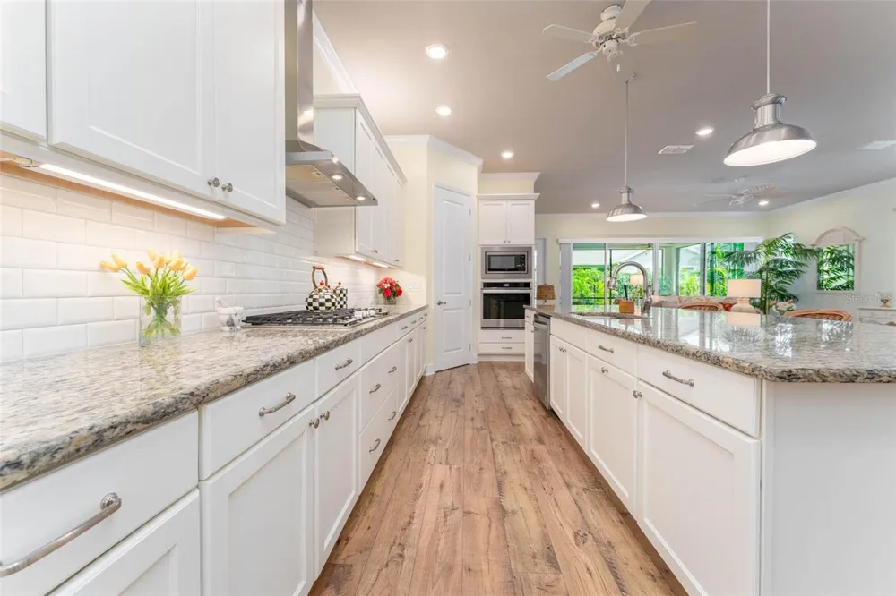14008 SWALLOW HILL DRIVE Lithia, FL 33547