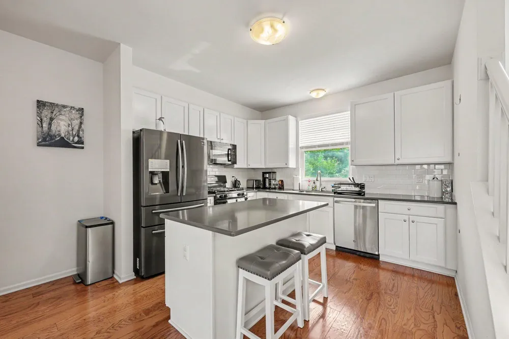 4576 Bradley Circle #25 Troy City, MI 48085