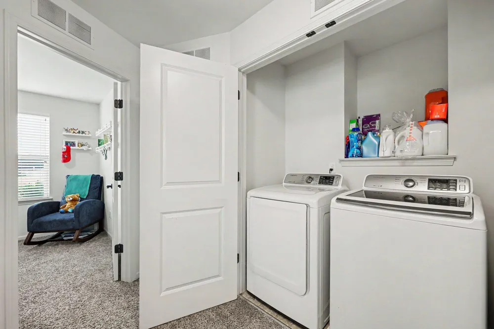 4576 Bradley Circle #25 Troy City, MI 48085